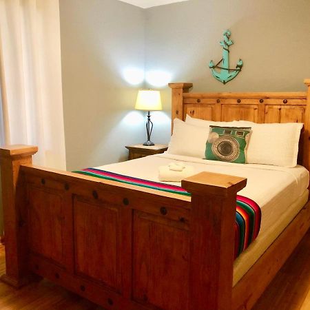 The Cove Bnb Hudson Bend Eksteriør billede