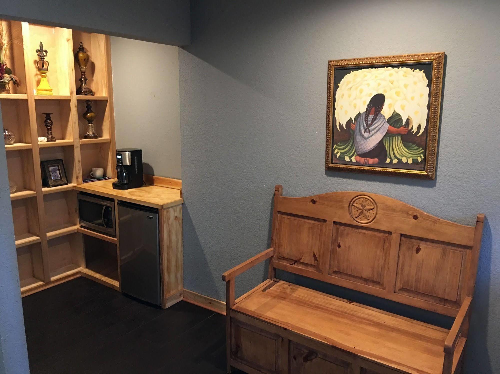 The Cove Bnb Hudson Bend Eksteriør billede