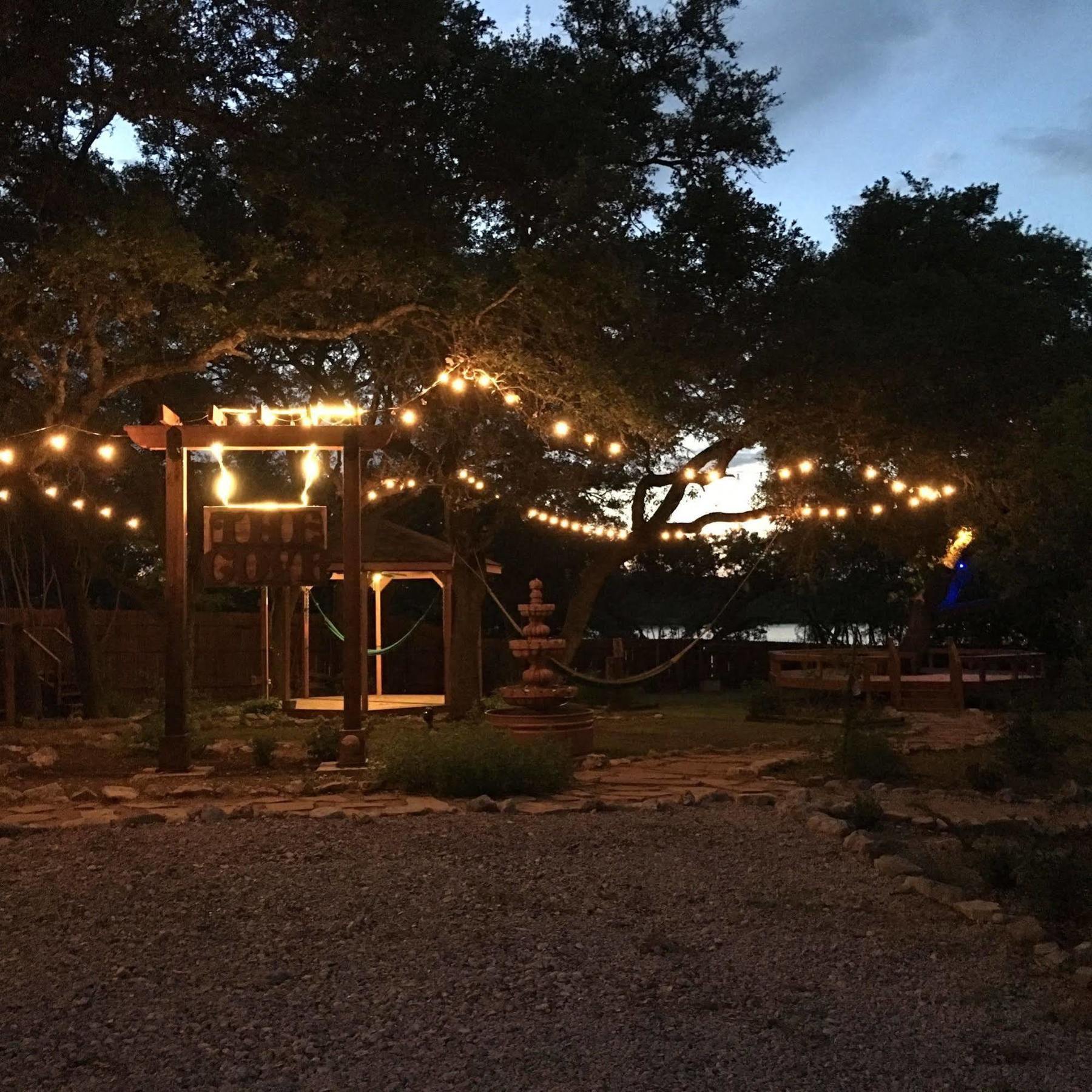 The Cove Bnb Hudson Bend Eksteriør billede